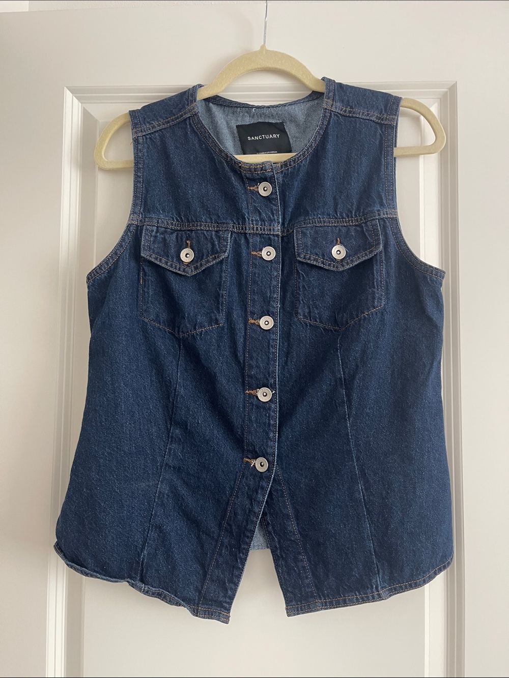 Sanctuary Indigo Denim Sleeveless Button-Up Vest Top